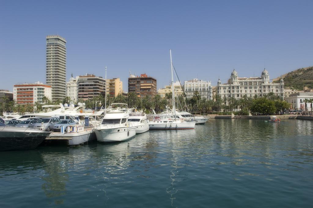Guesthouse Central Alicante Eksteriør billede